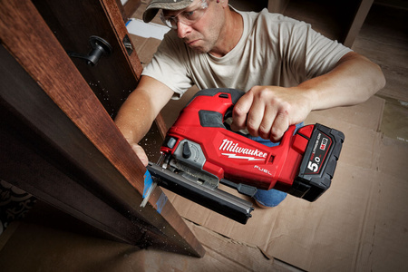 Milwaukee M18 FUEL™ Wyrzynarka z uchwytem żelazkowym