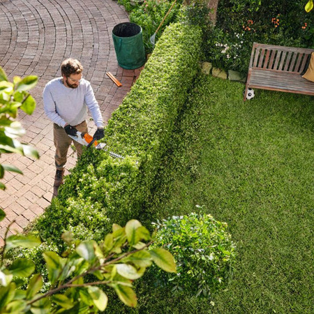 Nożyce akumulatorowe do żywopłotów HSA 30.0 SET STIHL