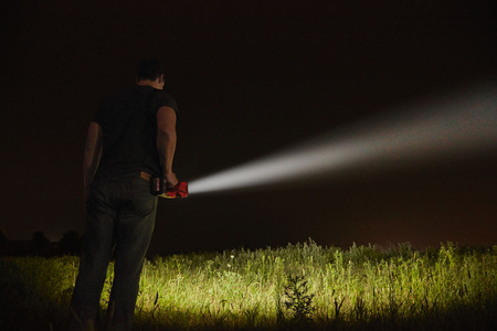 Milwaukee M18™ Reflektor przenośny LED