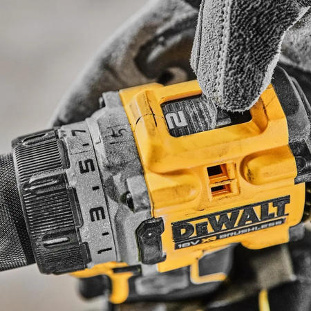 Wkrętarka DeWalt zasilanie akumulator 18 V DCD800NT