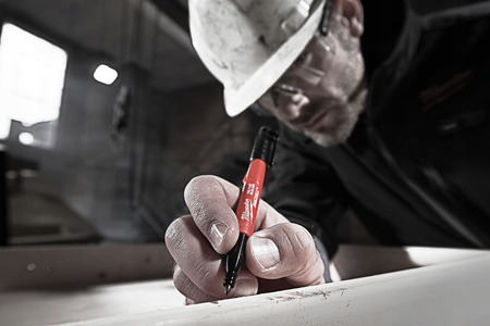 Marker permanentny czarny Milwaukee 48223100 1 szt