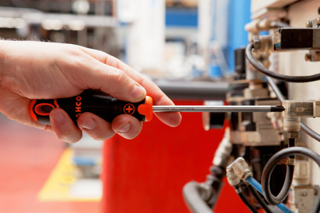 WKRĘTAK ŚRUBOKRĘT KRZYŻAK KRZYŻOWY PH1 BAHCO B192.001.100