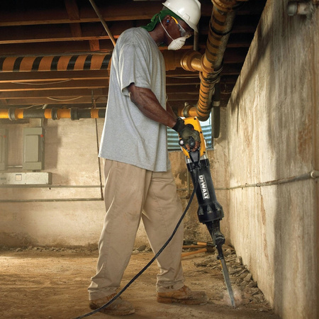 MŁOT WYBURZENIOWY KUJĄCY UDAROWY D25981 DEWALT HEX 28mm 2100W 62J 31kg