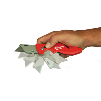 Milwaukee Nożyk z metalowym uchwytem