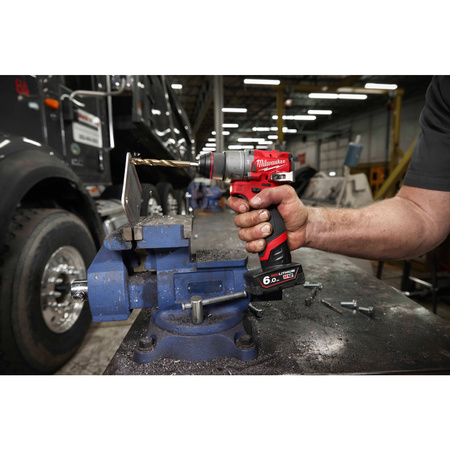 Milwaukee M12 FUEL Subkompaktowa wiertarka udarowa
