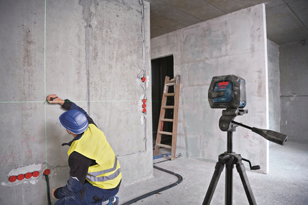 Bosch GLL 2-15 G - Zielony Laser Krzyżowy Liniowy 0 601 063 W00
