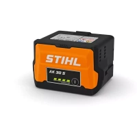 Lekki akumulator litowo-jonowy  dla urządzeń akumulatorowych sytemu COMPACT STIHL AK 30S